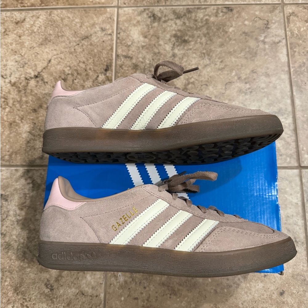 Adidas women’s Gazelle Indoor sneakers - Picture 4 of 14